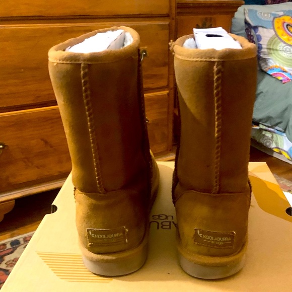 Like new Koolaburra By Ugg Boots, Size 8 - Picture 5 of 9